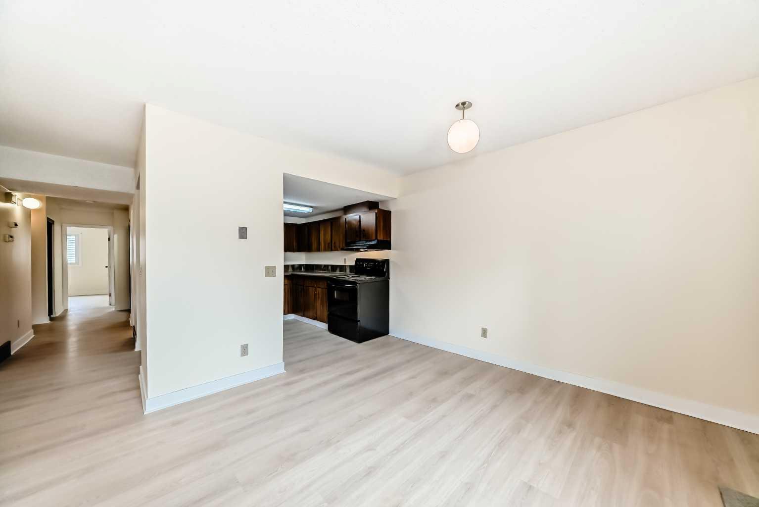 1540 29 Street NW 702