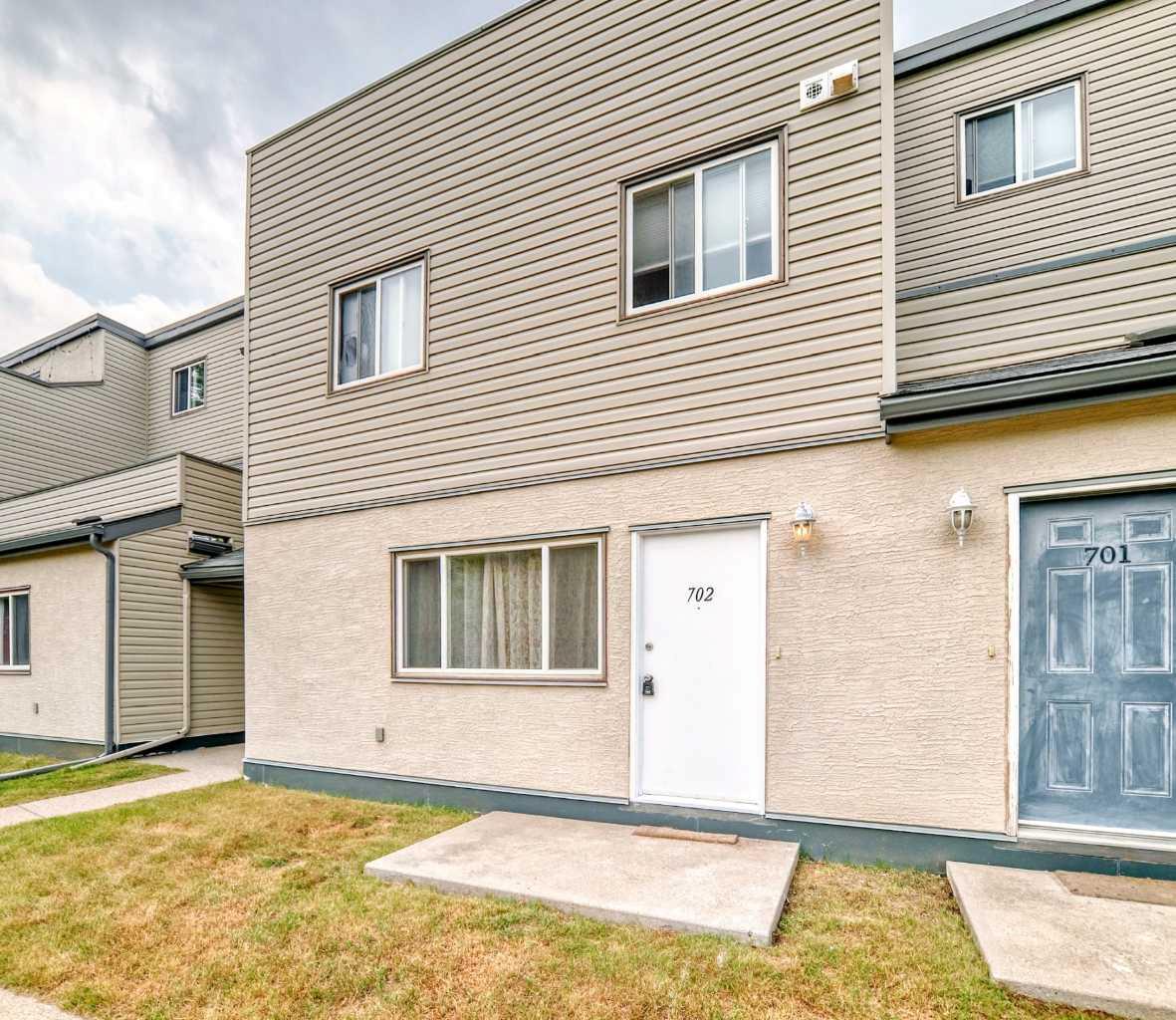 1540 29 Street NW 702