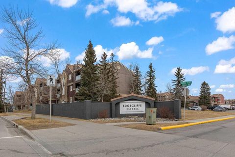 Tiny photo for 3221 Edenwold Heights NW #21, Calgary, AB T3A 3Y8 (MLS # A2287505)