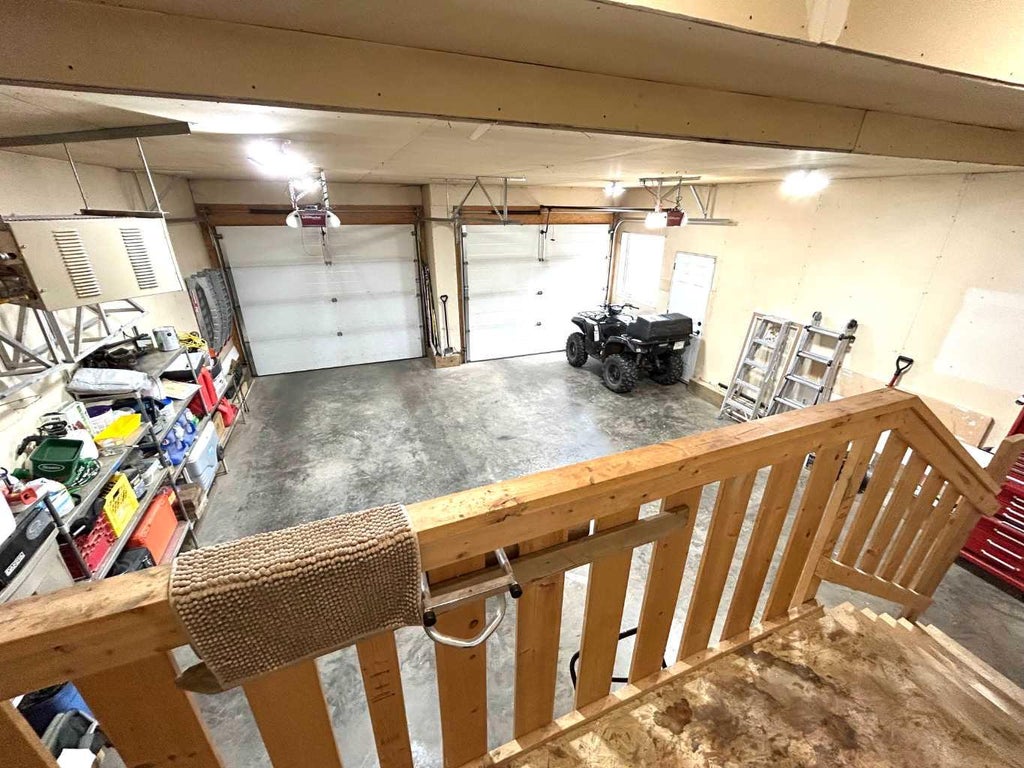 Photo of 938 Manor Place SE, Redcliff, AB T0J 2P0 (MLS # A2324490)