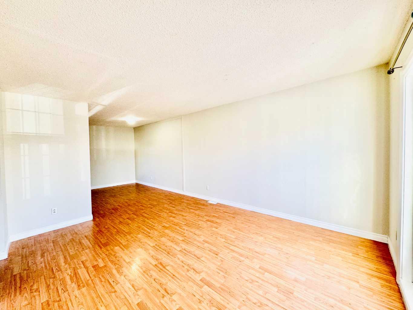 203 Penbrooke Close SE