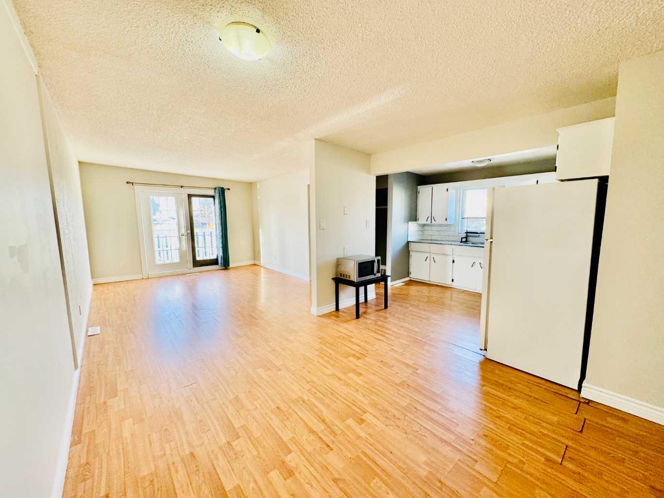 203 Penbrooke Close SE