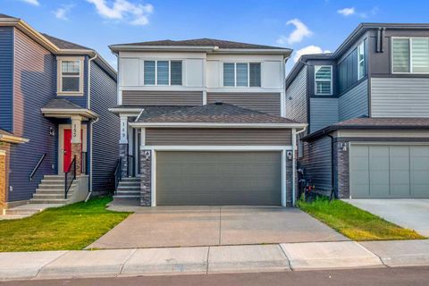 149 Belmont Villas SW Calgary AB T2X 4W7
