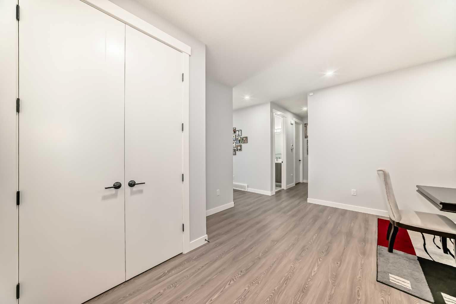 82 Waterford Crescent