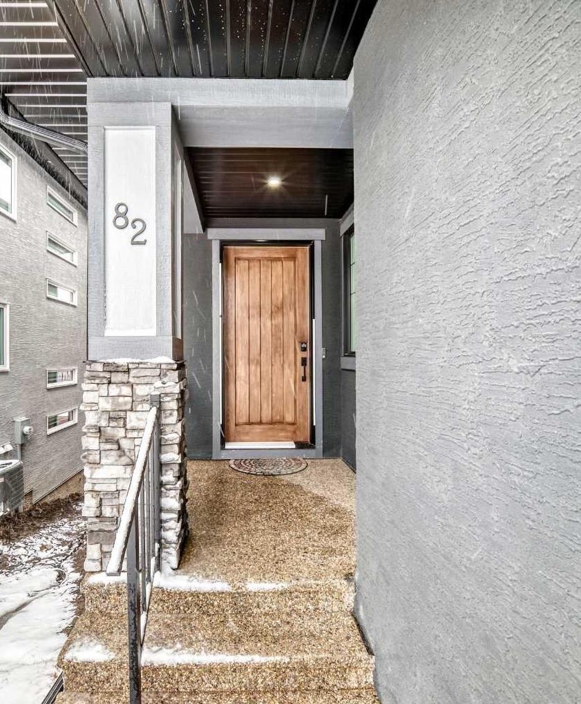 82 Waterford Crescent