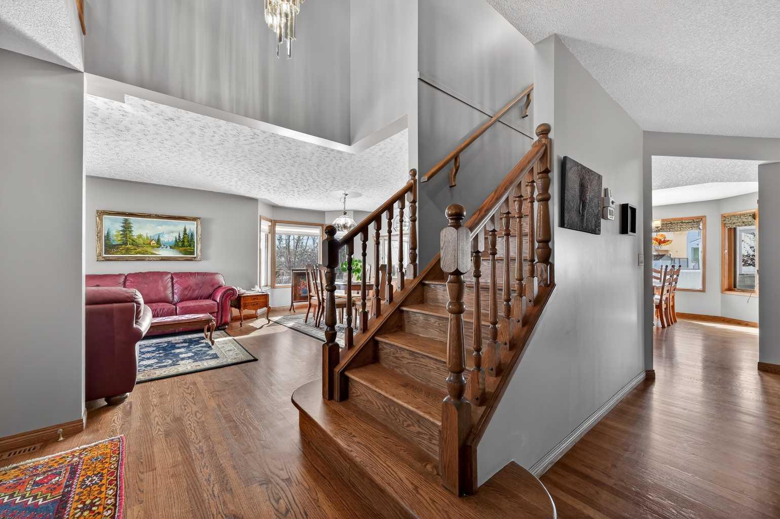 68 Hawkland Circle NW