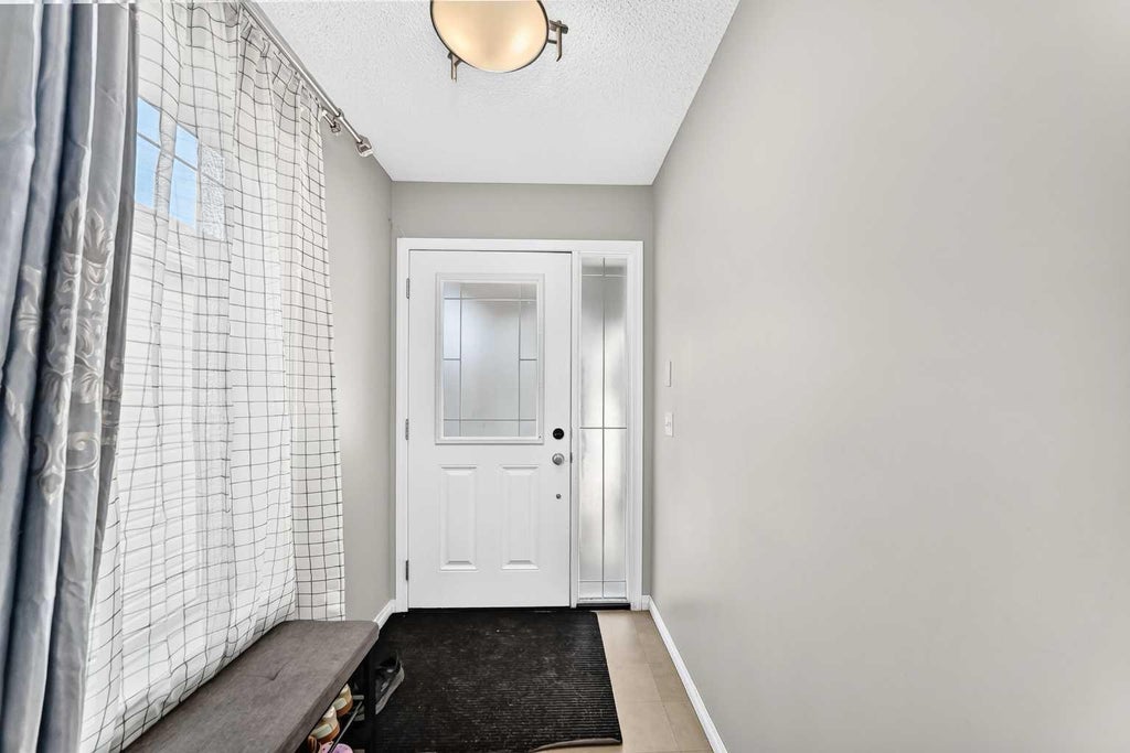 Photo of 151 Windwood Grove SW, Airdrie, AB T4B 3S8 (MLS # A2353611)