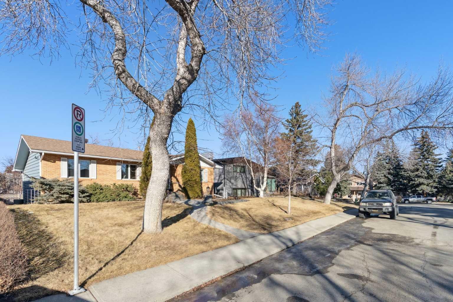 34 Rosery Drive NW