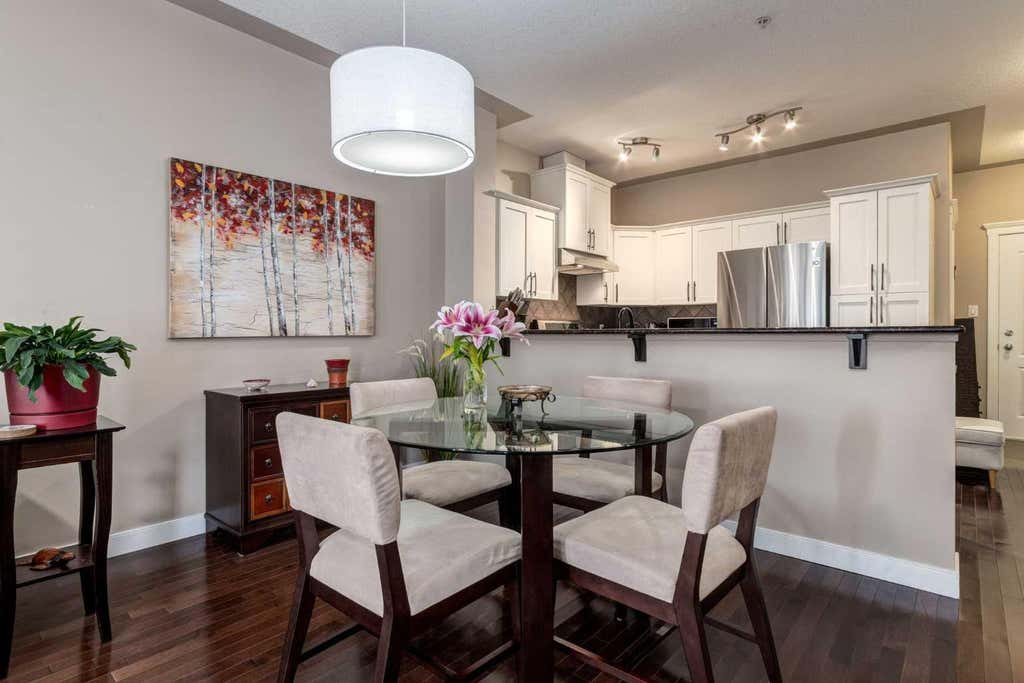 Photo of 30 Discovery Ridge Close SW #502, Calgary, AB T3H 5X5 (MLS # A2322082)