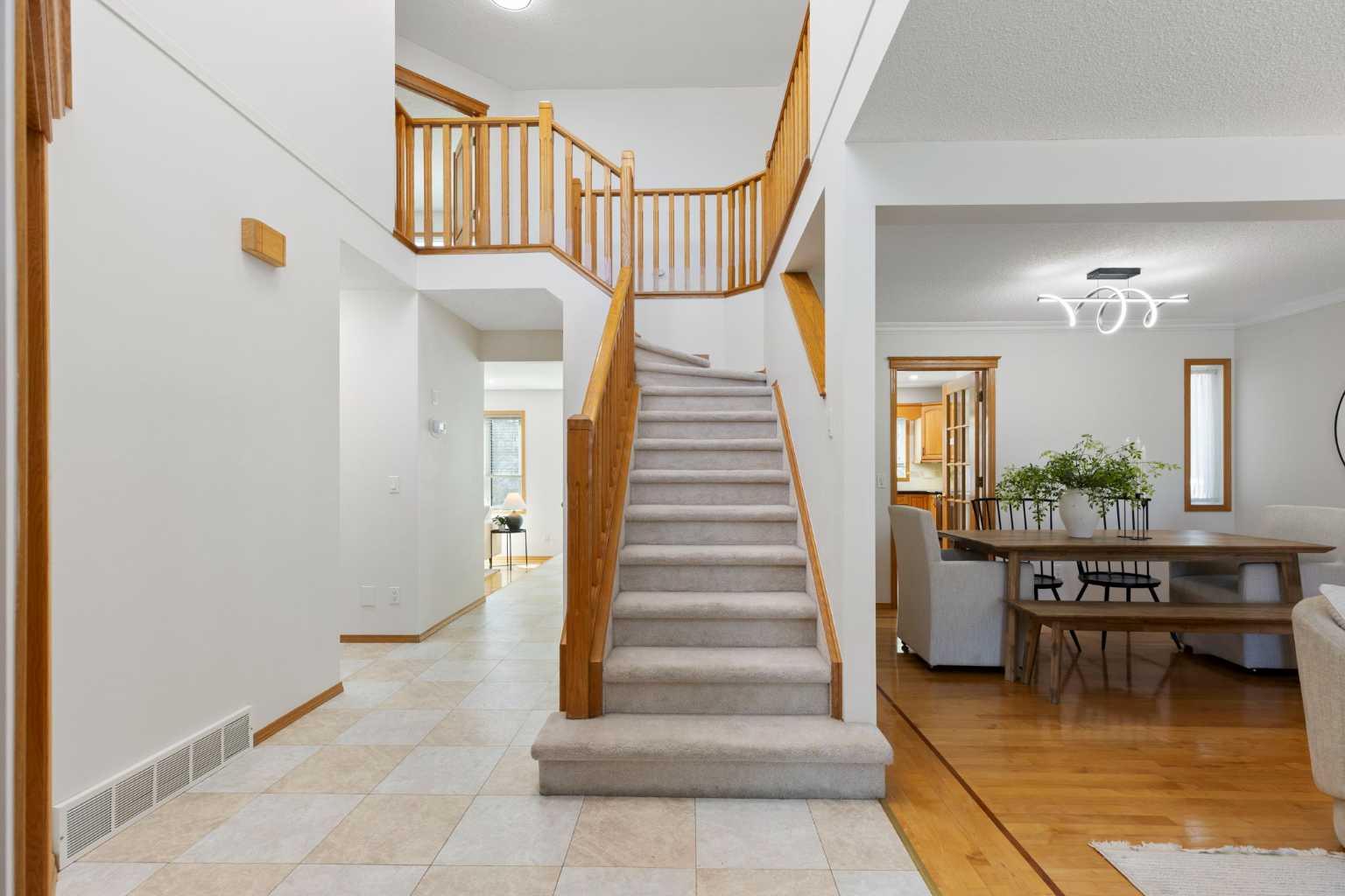 136 Schubert Hill NW