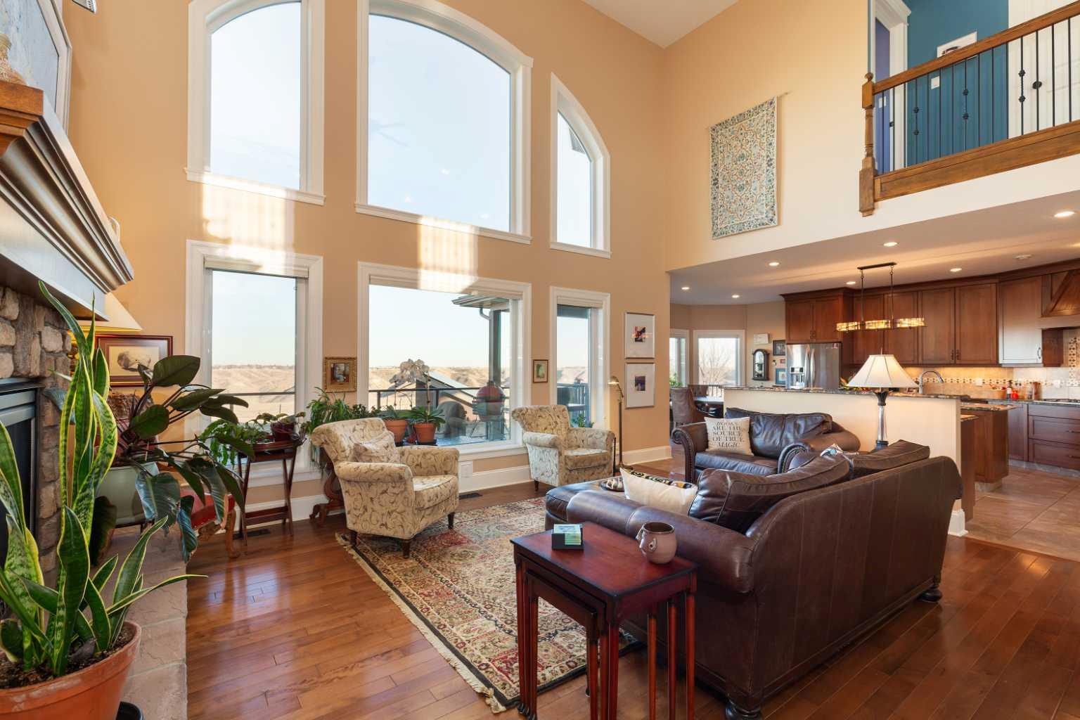 124 Canyoncrest Point W