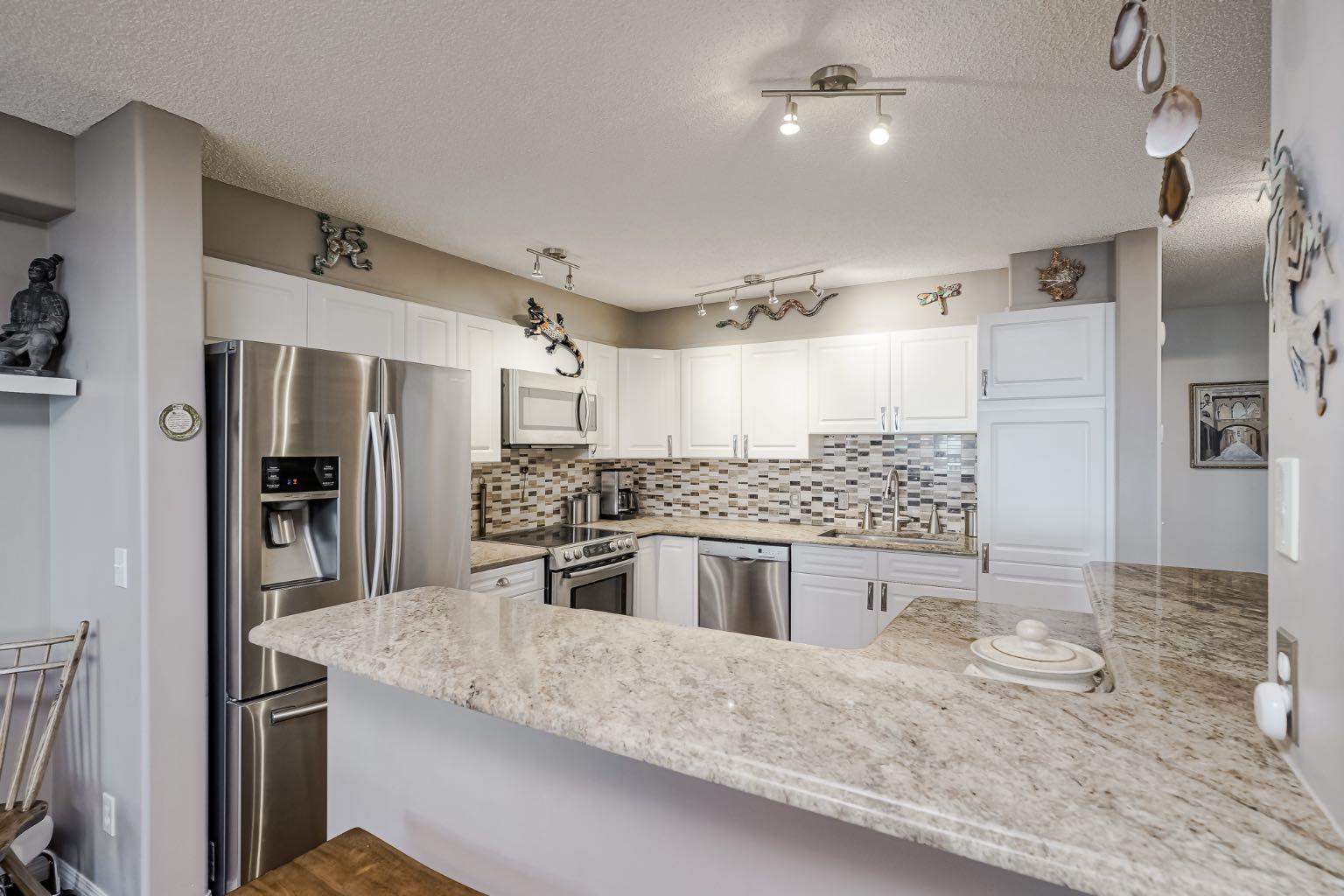 200 Sandstone Drive NW 25