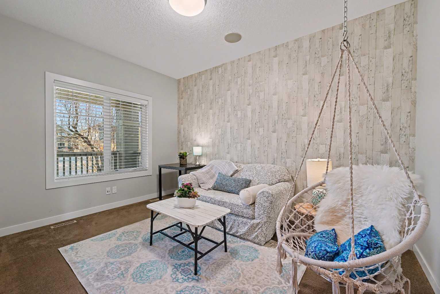 39 Elgin Estates Green SE