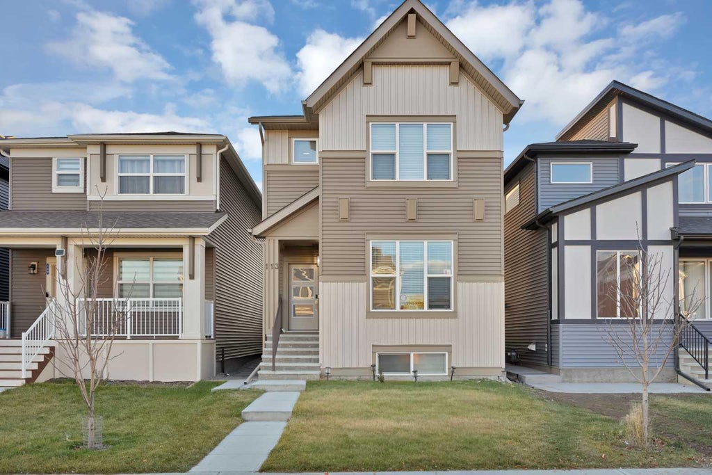 Photo of 113 Corner Glen Way NE, Calgary, AB T3N 2L6 (MLS # A2353127)