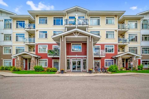16 Auburn Bay Link 405 Calgary AB T3M 0E9