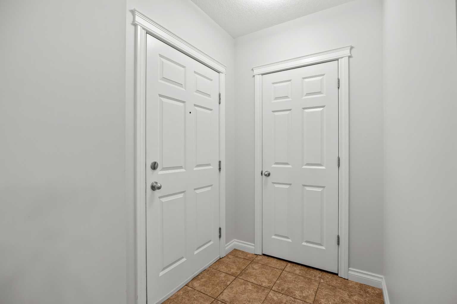 24 Hemlock Crescent SW 3203