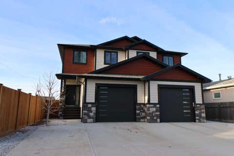 Photo of 1504 B 19 Avenue, Coaldale, AB T1M 1A1 (MLS # A2323927)