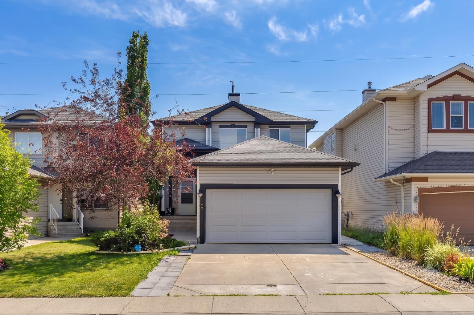 167 Valley Crest Close NW