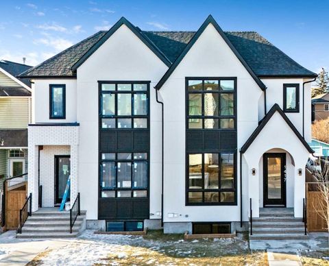 Photo of 2433 23 Street NW, Calgary, AB T2M 3Y3 (MLS # A2305252)