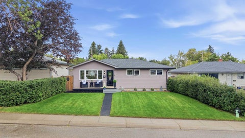 Photo of 59 Ferncliff Crescent SE, Calgary, AB T2H 0V5 (MLS # A2342175)