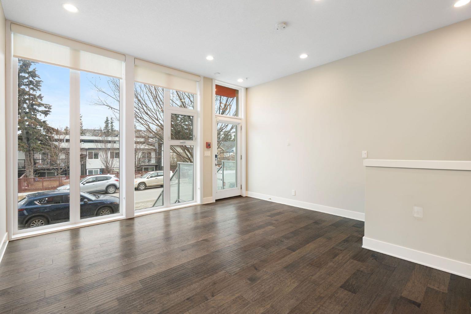 1808 27 Avenue SW 102