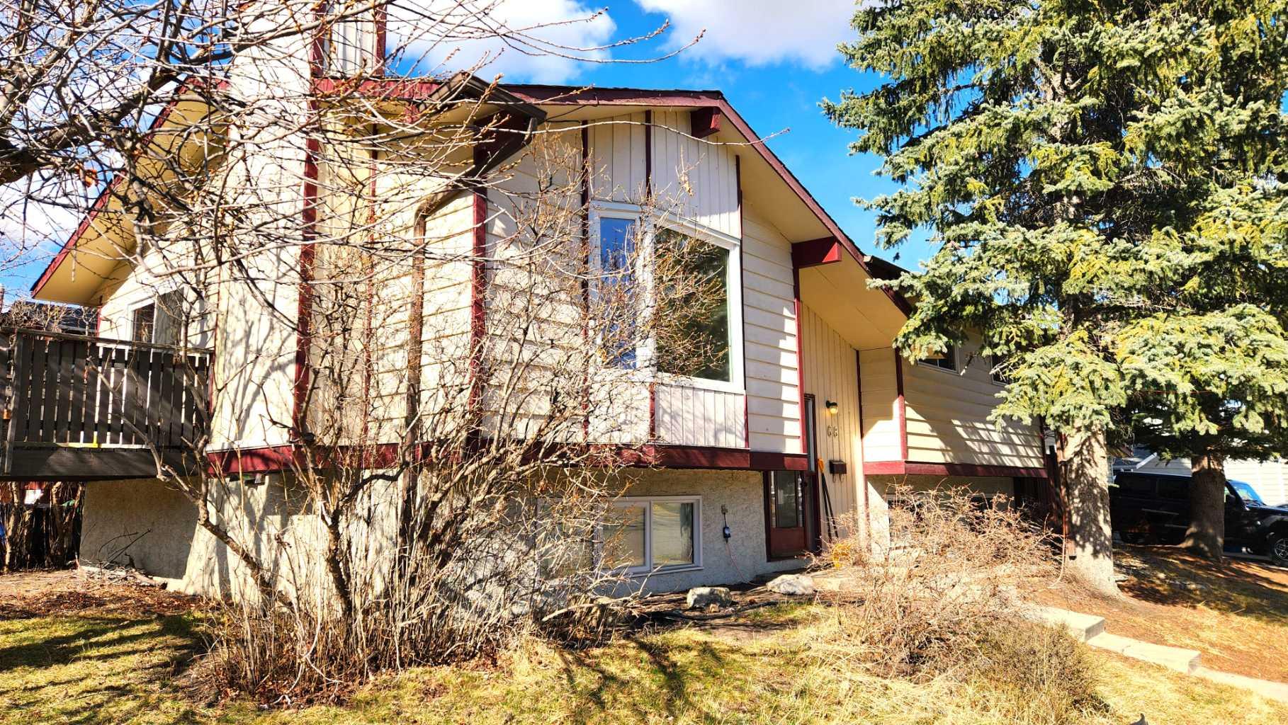 68 Sandarac Road NW