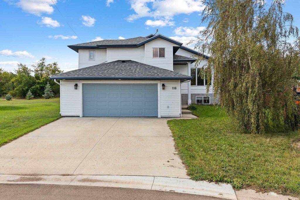 Photo of 110 Pleasant Drive, Paradise Valley, AB T0B 3R0 (MLS # A2283281)