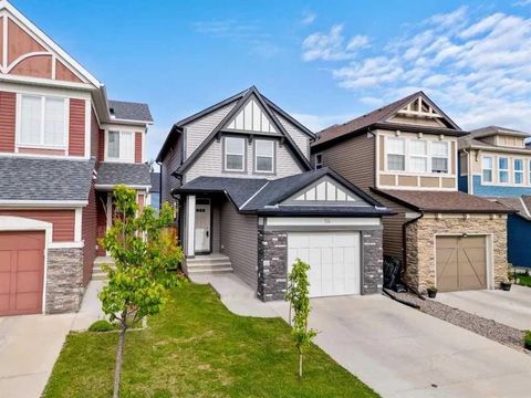 Photo of 54 Legacy Close SE, Calgary, AB T2X 0Y9 (MLS # A2308270)