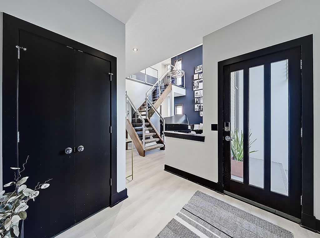 471 Rodeo Ridge