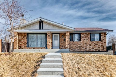 19 Malvern Place NE Calgary AB T2A 5S8