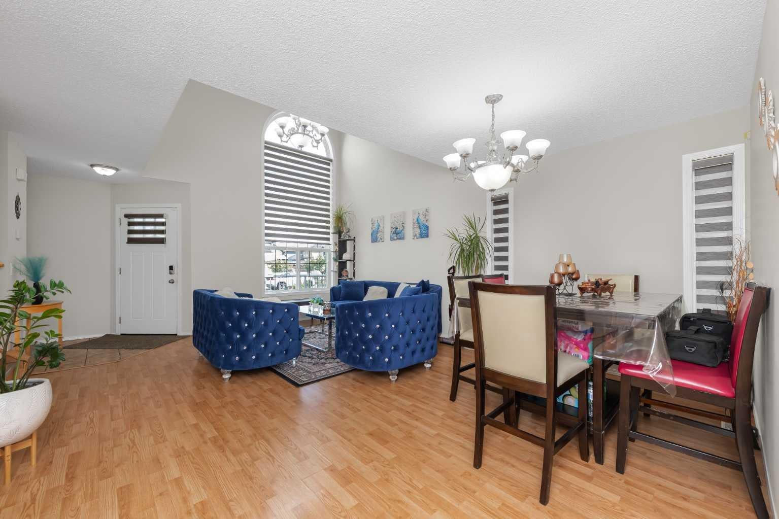 210 Taracove Landing NE