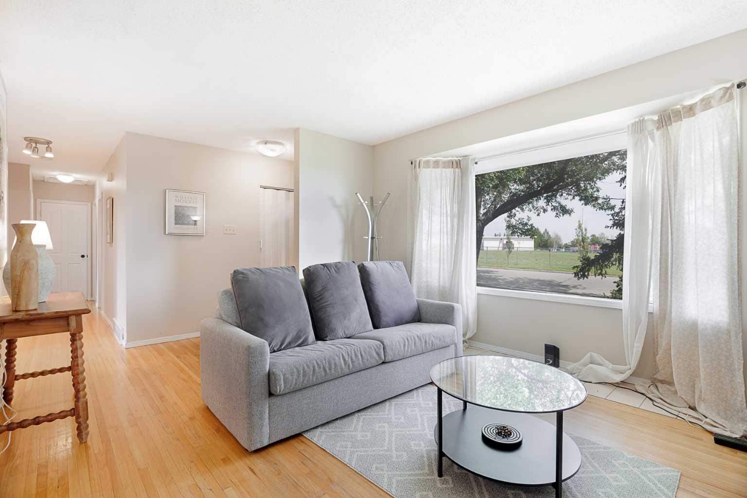 639 Thornhill Drive NW