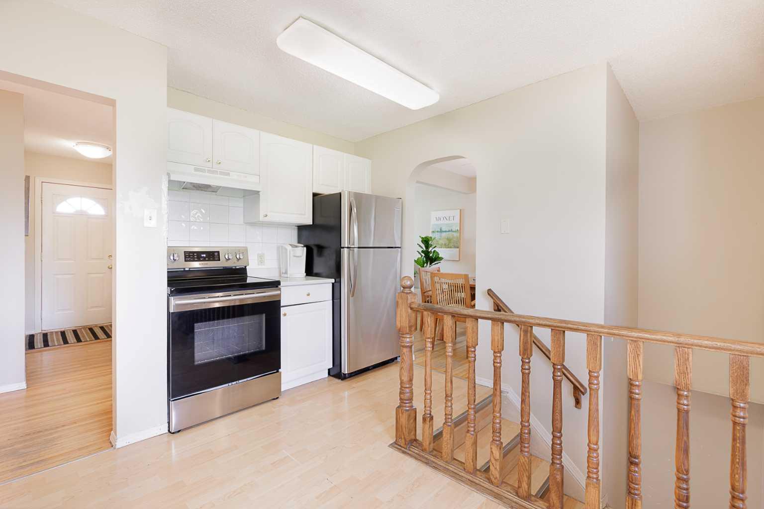 639 Thornhill Drive NW