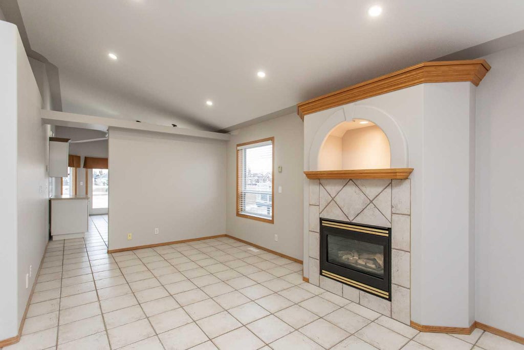 Photo of 56 Daines Avenue, Red Deer, AB T4R 2W1 (MLS # A2355415)