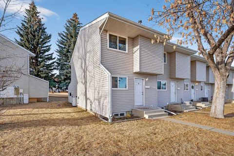 55 Lemoyne Crescent W 16 Lethbridge AB T1K 4J7