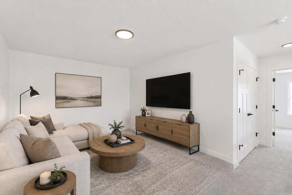 Photo of 93 Heritage Park, Cochrane, AB T4C 3N1 (MLS # A2328428)