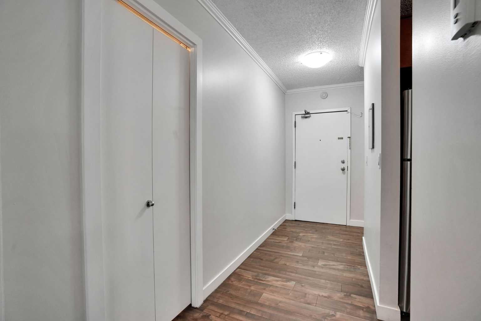 1720 13 Street SW 203
