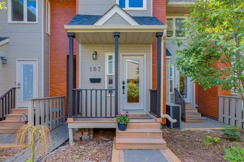 Photo of 107 9 Street NW, Calgary, AB T2N 0E3 (MLS # A2309923)