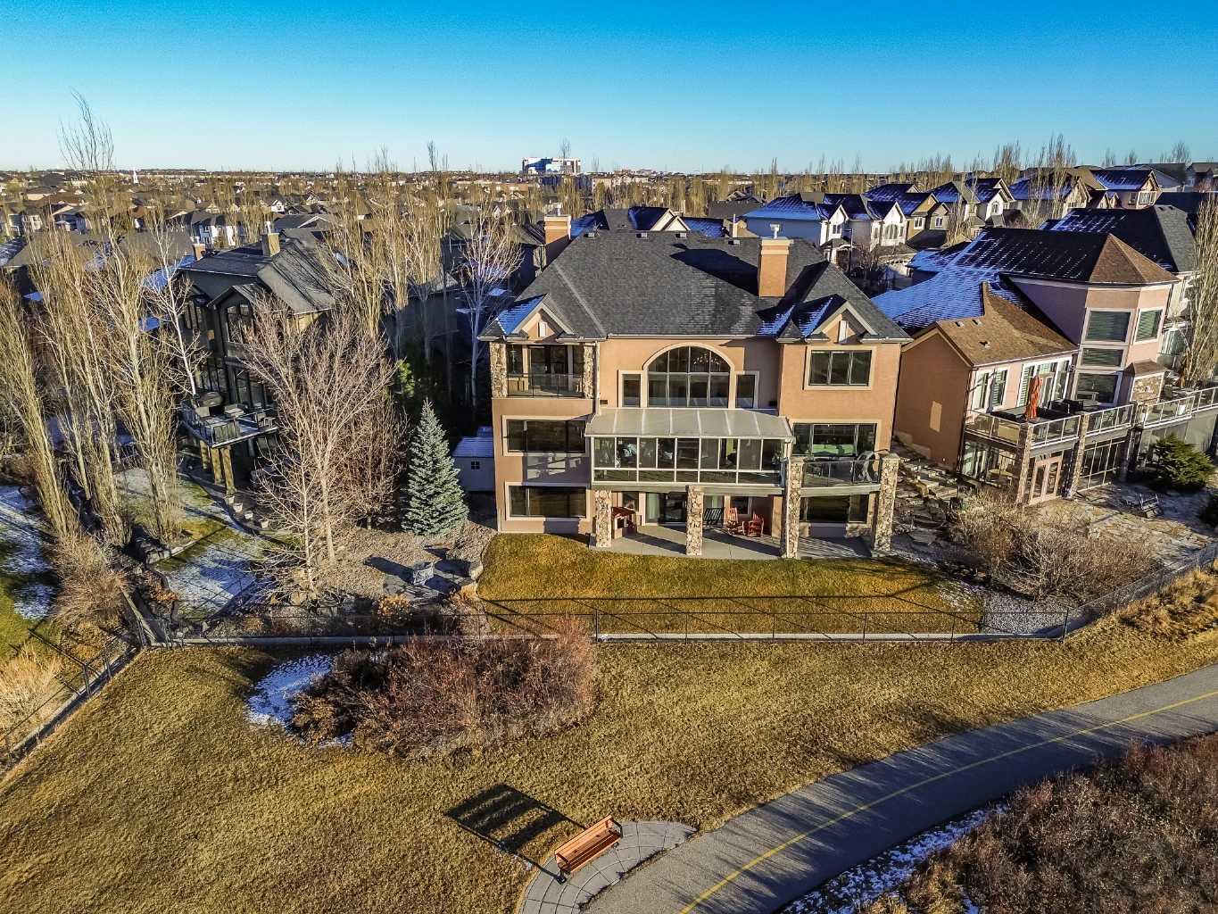 30 Cranridge Heights SE