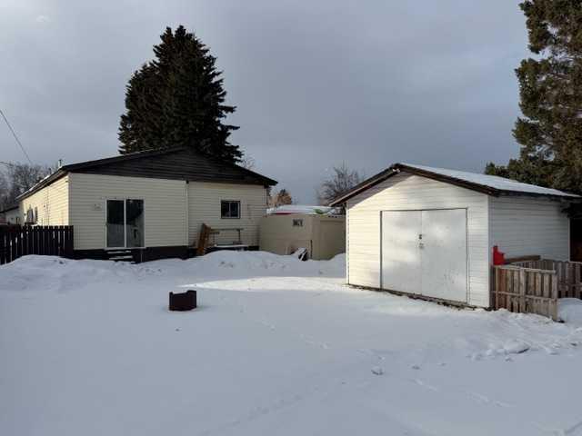 7106 South Glen Avenue