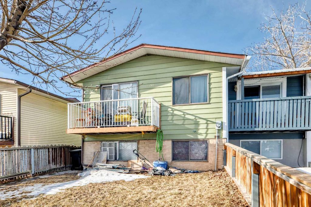 Photo of 903 44 Street SE #D, Calgary, AB T2A 5K7 (MLS # A2282956)