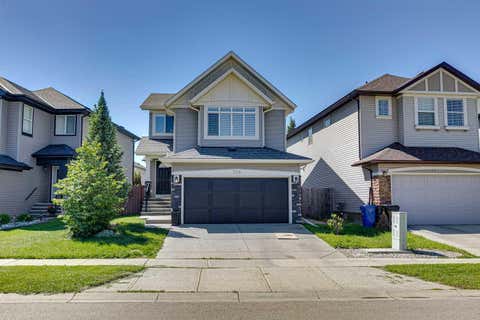 Photo of 768 New Brighton Drive SE, Calgary, AB T2Z 0Z8 (MLS # A2333587)