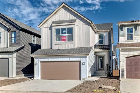 Photo of 39 Bartlett Row SE, Calgary, AB T3S 0P1 (MLS # A2260490) Photo of 39 Bartlett Row SE, Calgary, AB T3S 0P1 (MLS # A2260490)