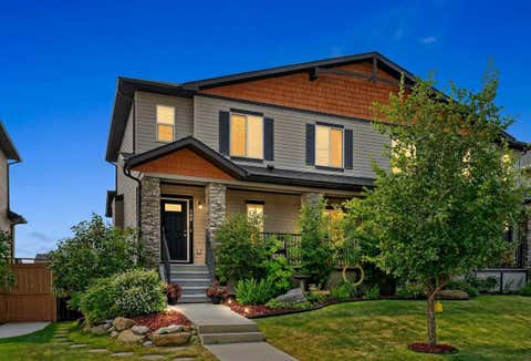 Photo of 268 Rainbow Falls Green, Chestermere, AB T1X 0S4 (MLS # A2337946)