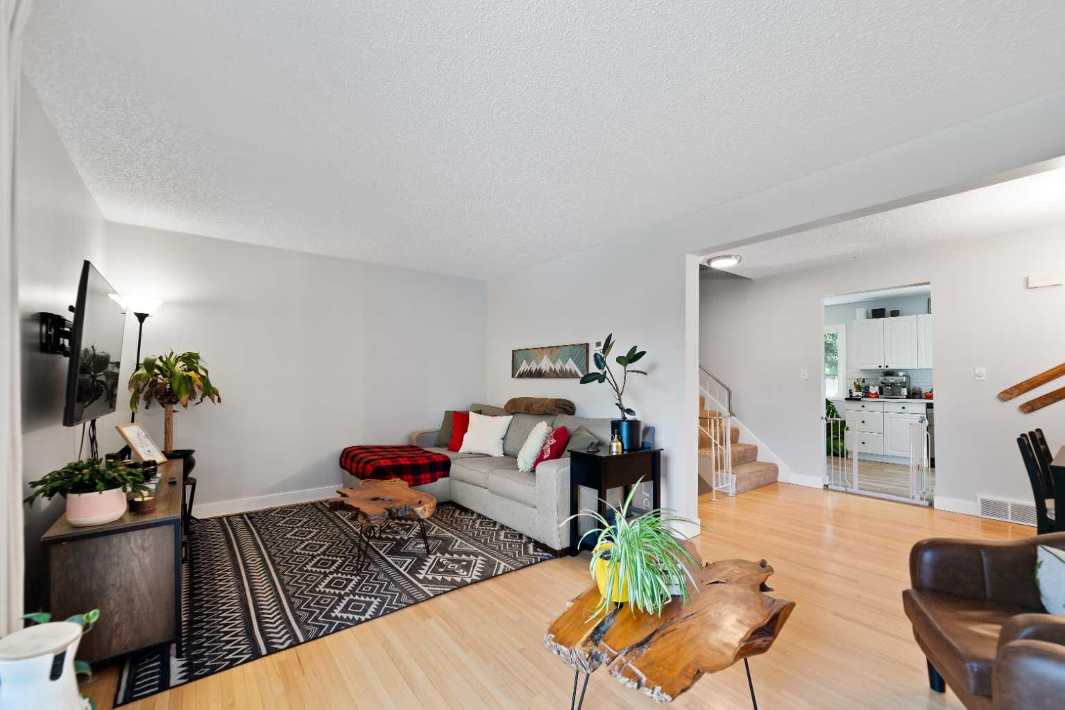 9803 24 Street SW 501