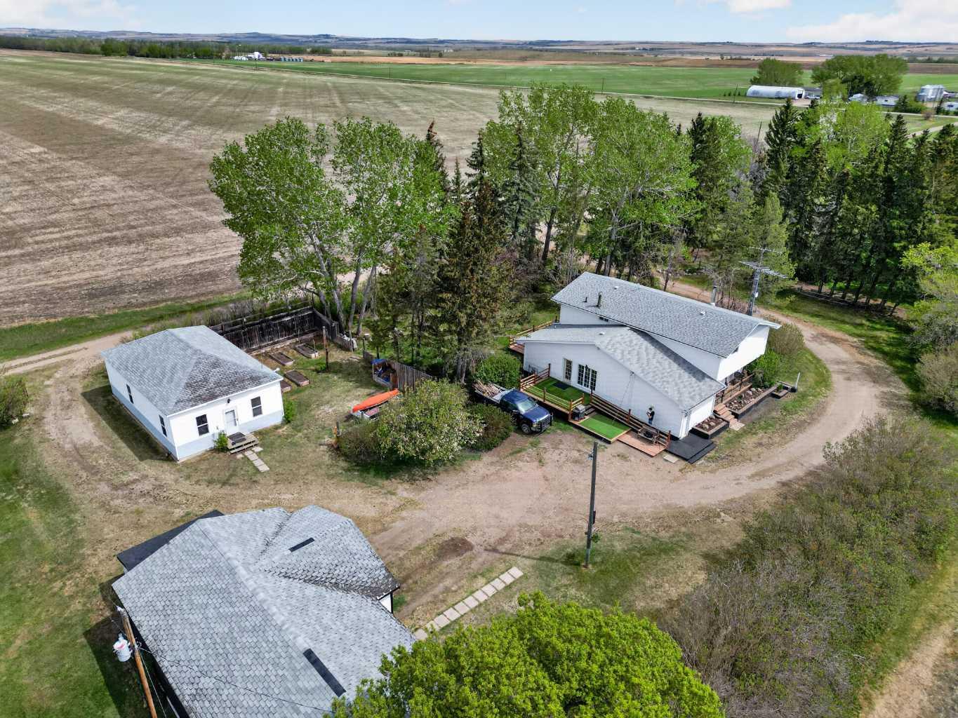 27213 Township Road 333