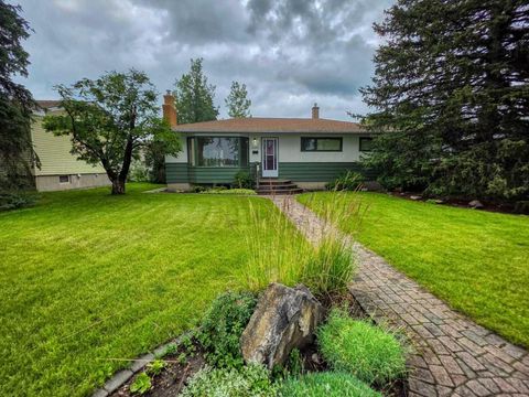 5108 Grove Hill Road SW Calgary AB T3E 4G6