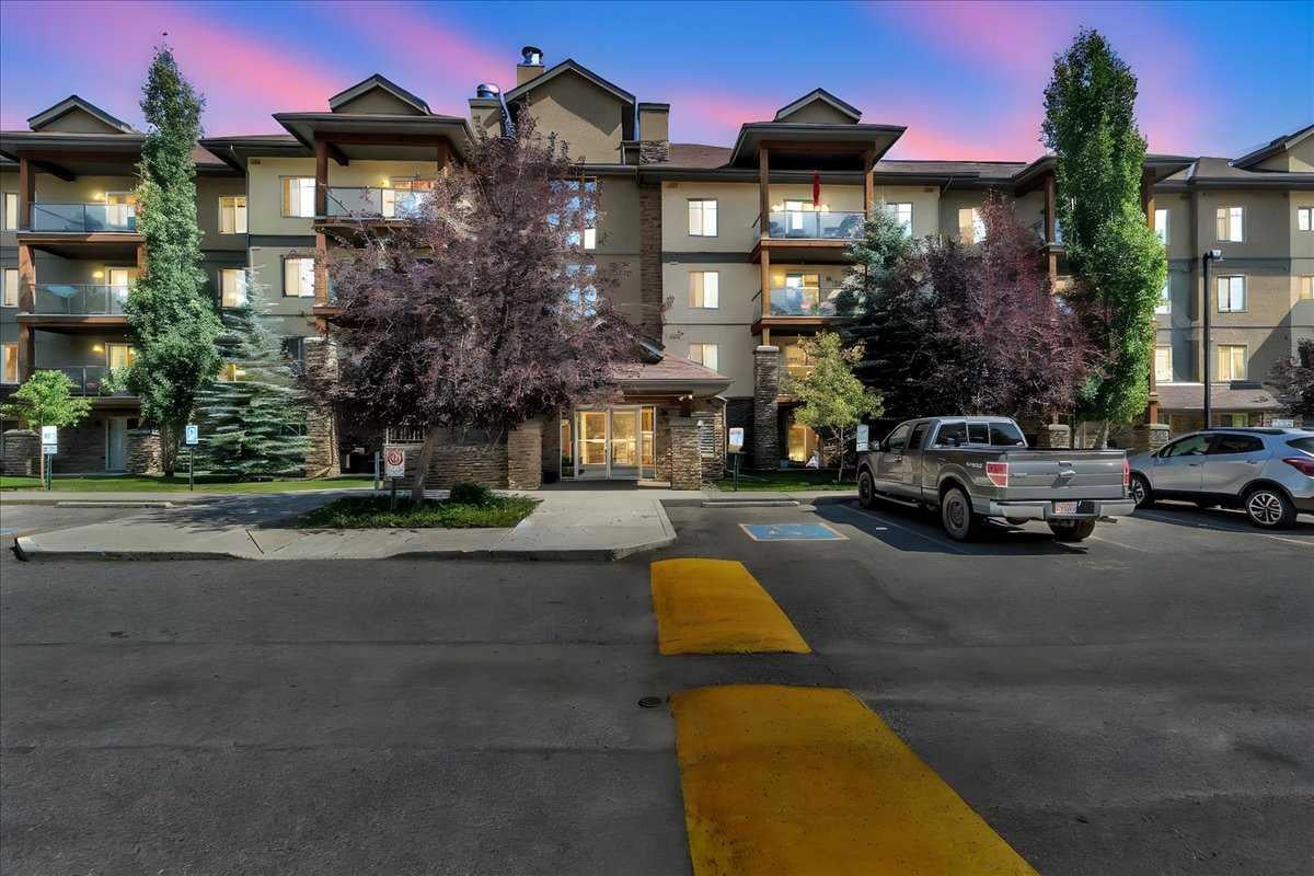 92 Crystal Shores 2408