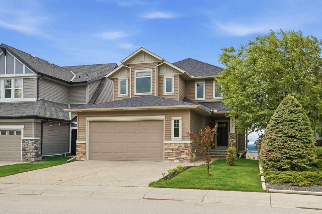 Photo of 139 Sunset View, Cochrane, AB T4C 0E8 (MLS # A2320979)