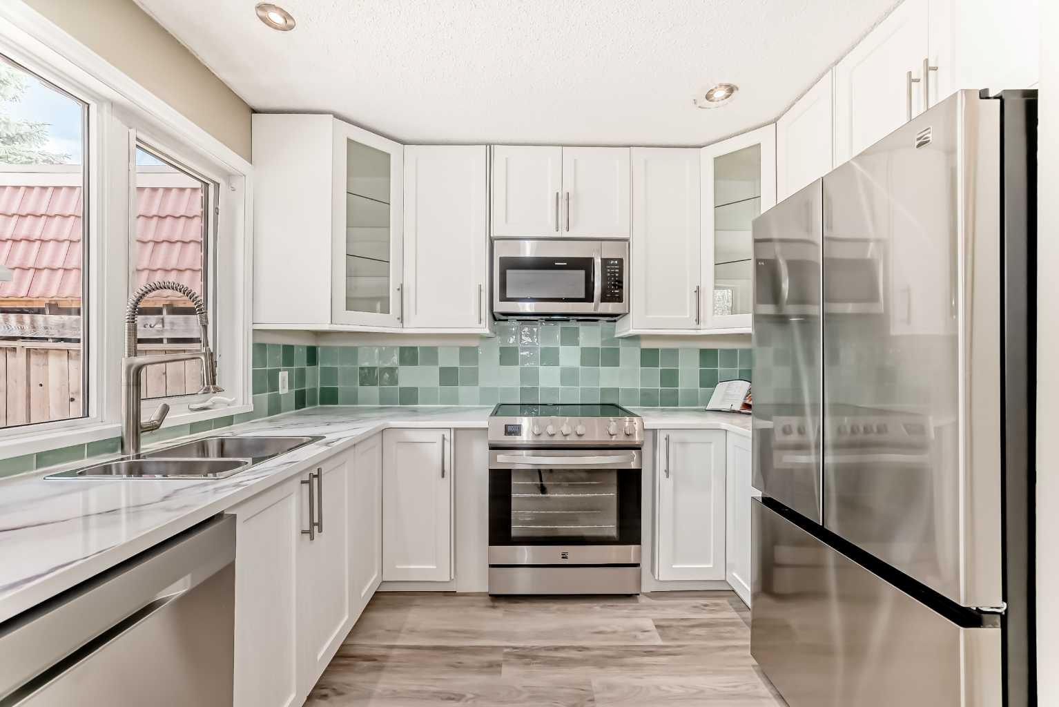 714 Willow Park Drive SE 8